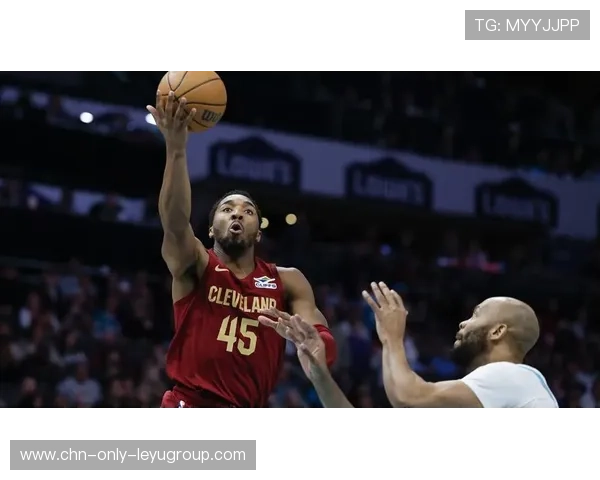 NBA双手补扣震裂地板，震动传感器开启运动智能新时代