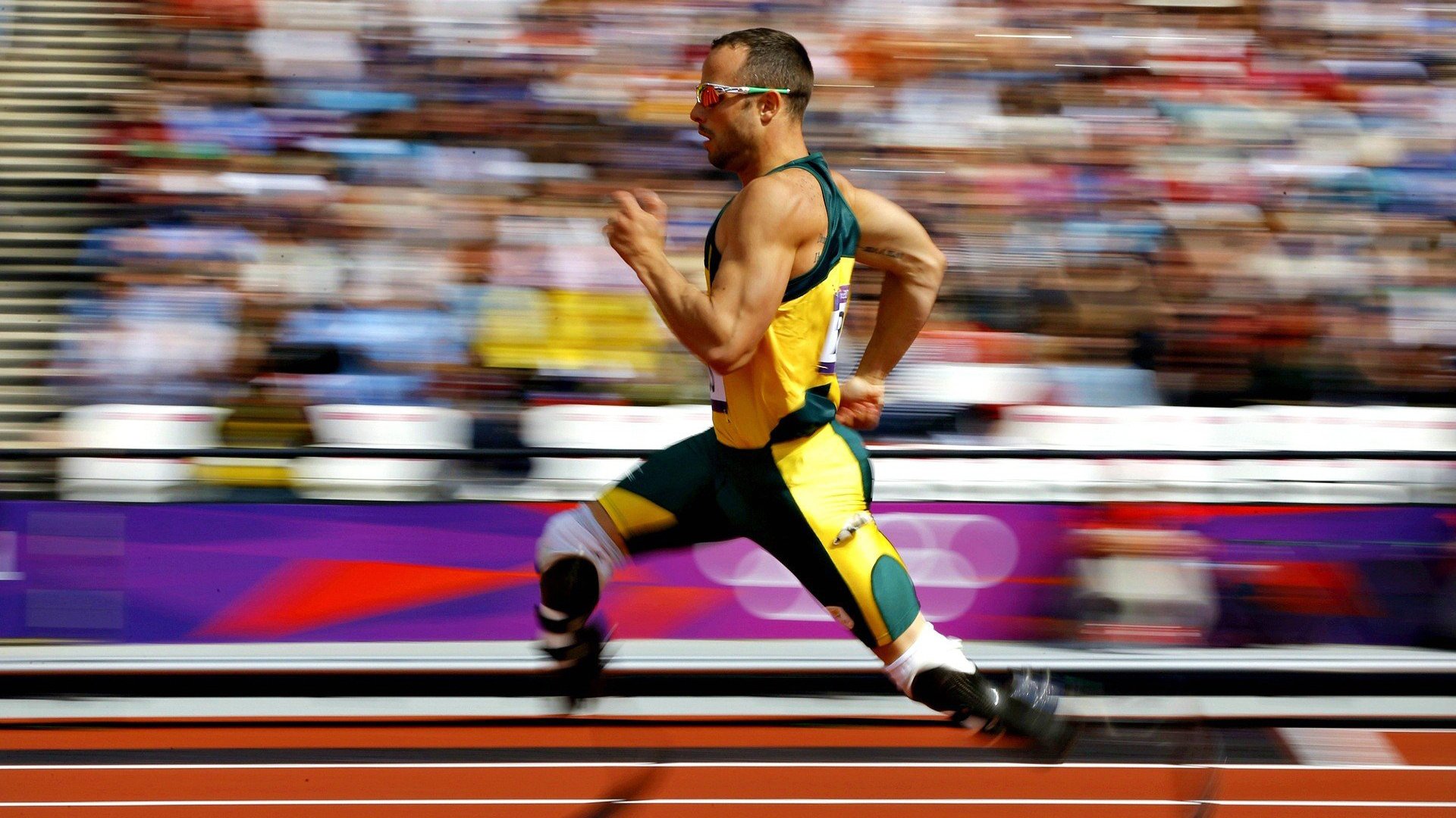 拼搏是中国篮球永恒的旋律,拼搏是一种