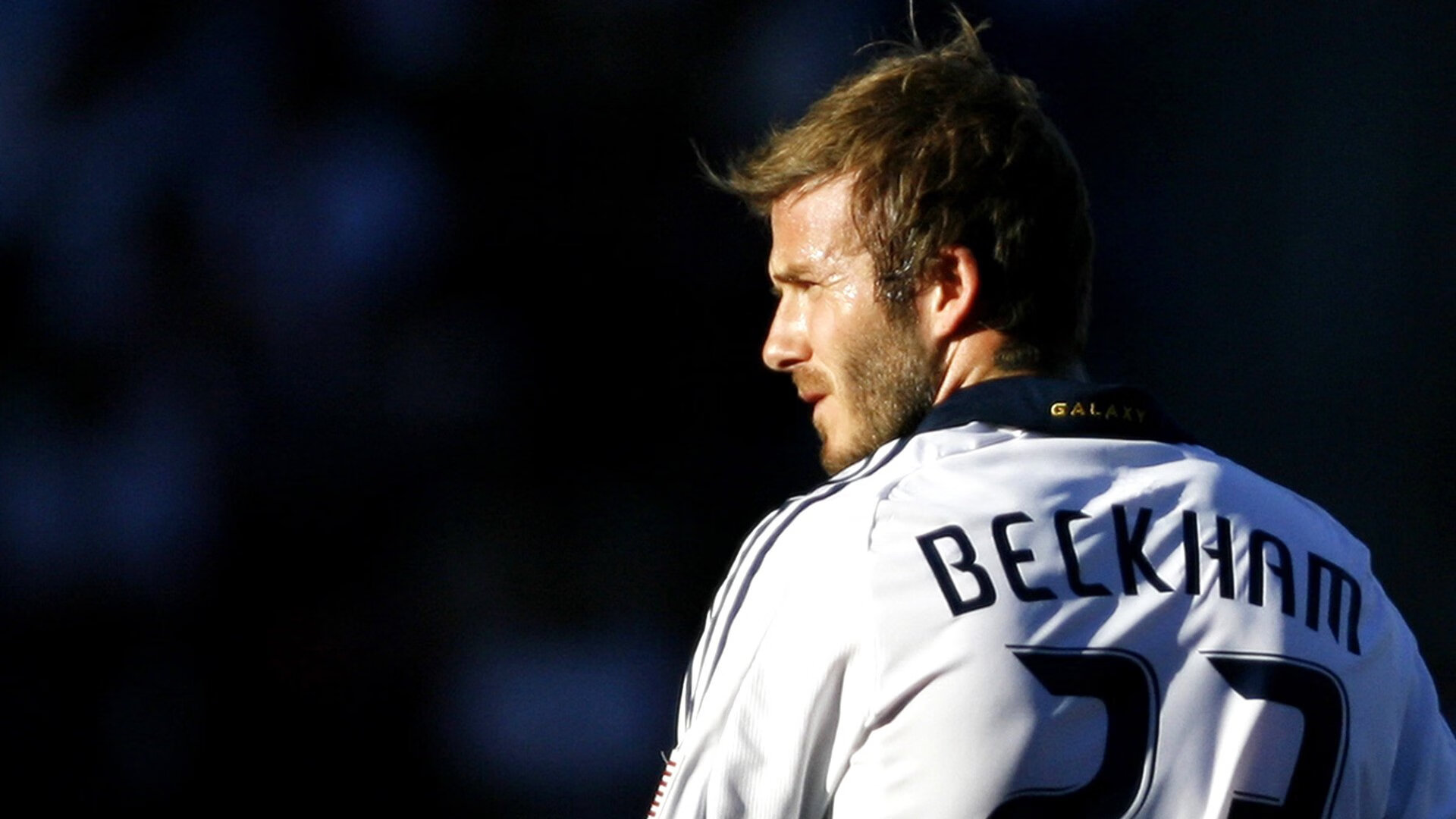 拼搏是中国篮球永恒的旋律,拼搏是一种